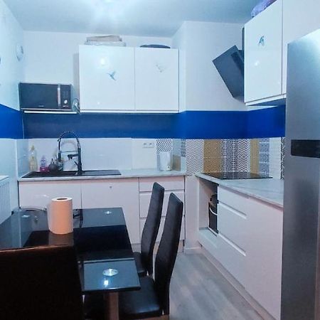 Jolie Appartement Avec Un Jardin Meaux Exterior foto