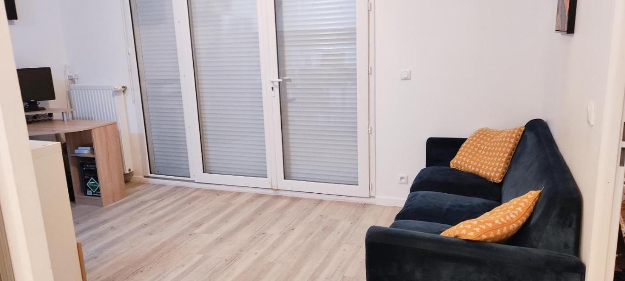 Jolie Appartement Avec Un Jardin Meaux Exterior foto